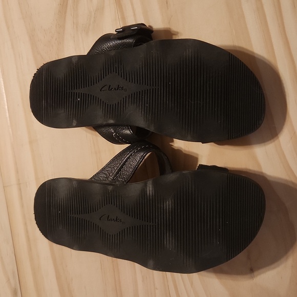 Clark's Collection Sandals - Picture 3 of 4